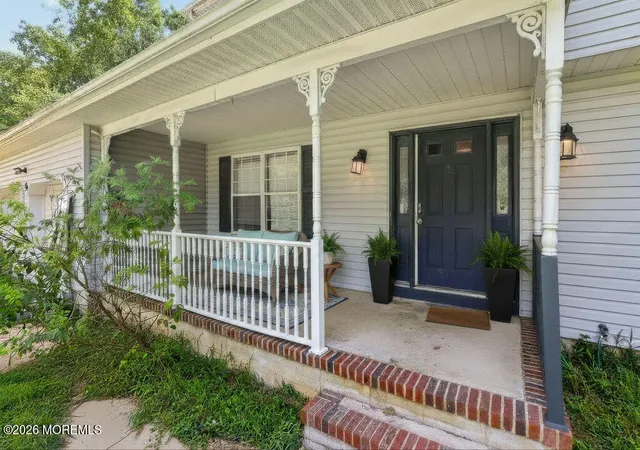 Photo 3 of Single family home for sale at 14 Mirta Ct, Jackson, NJ 08527 | MLS# 22624144 | Listing updated on 2026-09-07