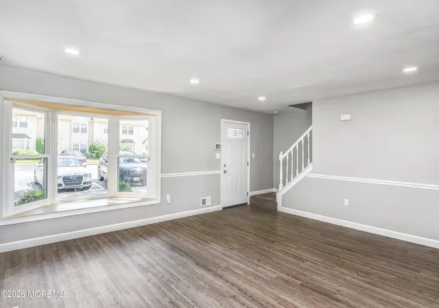 4th image of 8 Colonial Ct, Jackson, NJ 08527 | MLS# 22624105