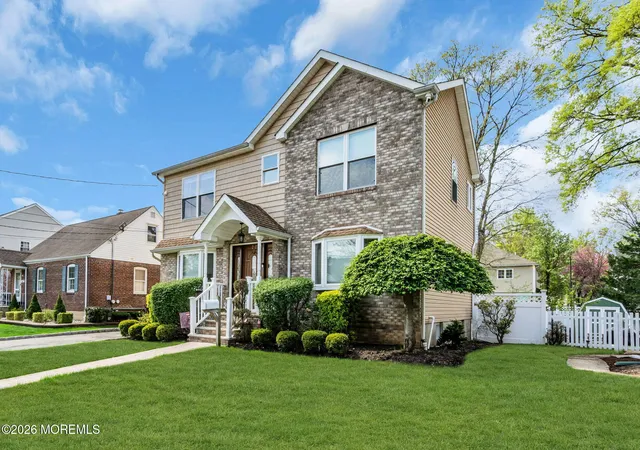 Photo 3 of Single family home for sale at 22 Macarthur Ave, Cranford, NJ 07016 | MLS# 22624056 | Listing updated on 2026-09-16