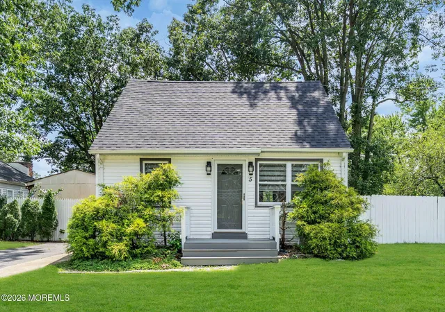 1st image of 5 Georgian Blvd, Jackson, NJ 08527 | MLS# 22624352