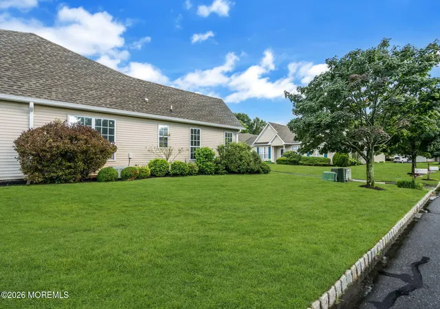 34th image of 11 Deerchase Ln, Lakewood, NJ 08701 | MLS# 22624280