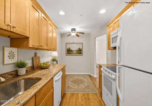 4th image of 78 Overlook Wy #E, Manalapan, NJ 07726 | MLS# 22624147