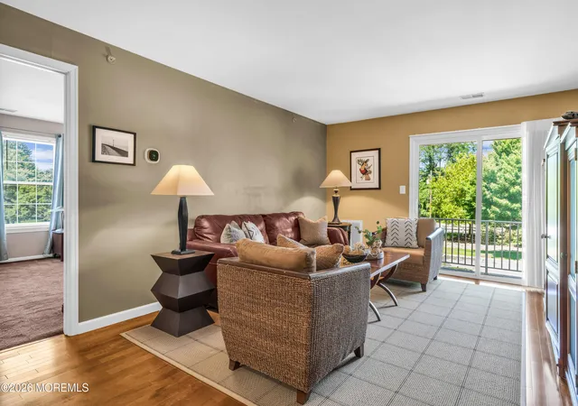 Listing Photo 3 - Condo for sale in building located at 1029 Wedgewood Cir, Belford, NJ 07718