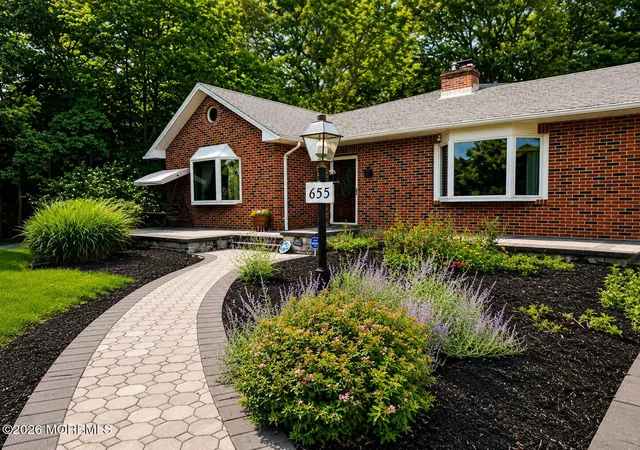 Photo 3 of Sale Pending at 655 Laurel Ave, Holmdel, NJ 07733 | MLS# 22624053 | Listing updated on 2026-08-25