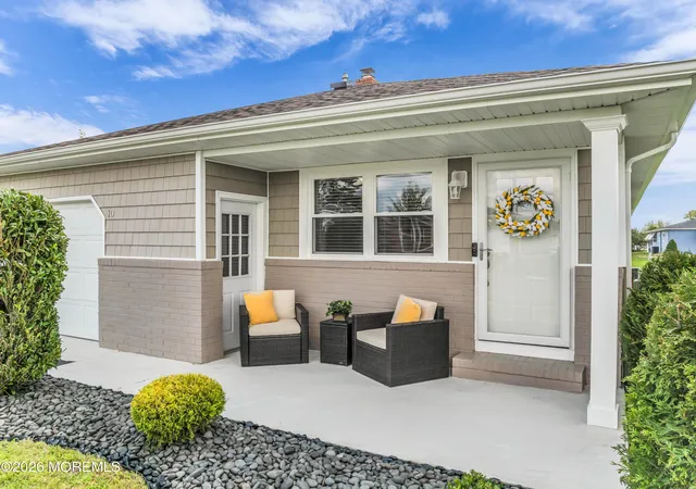 4th image of 10 Mirador Ct, Toms River, NJ 08757 | MLS# 22624436