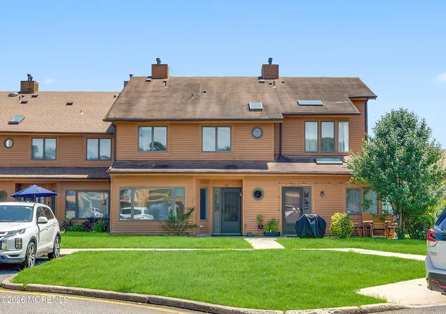 Photo 1 of Sale Pending at 93 Brandywine Ct #297, Brick, NJ 08724 | MLS# 22624808 | Listing updated on 2026-09-17