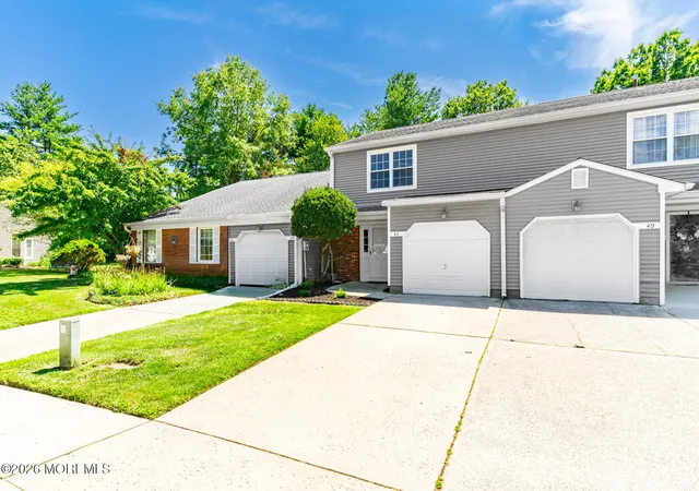 3rd image of 47 Oak Ln, Eatontown, NJ 07724 | MLS# 22624181