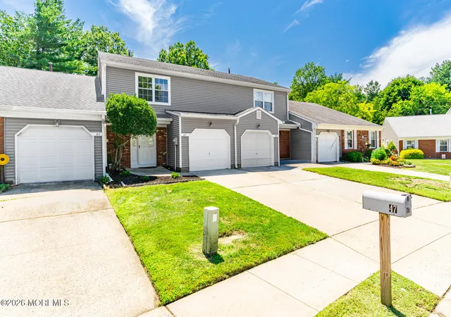 4th image of 47 Oak Ln, Eatontown, NJ 07724 | MLS# 22624181