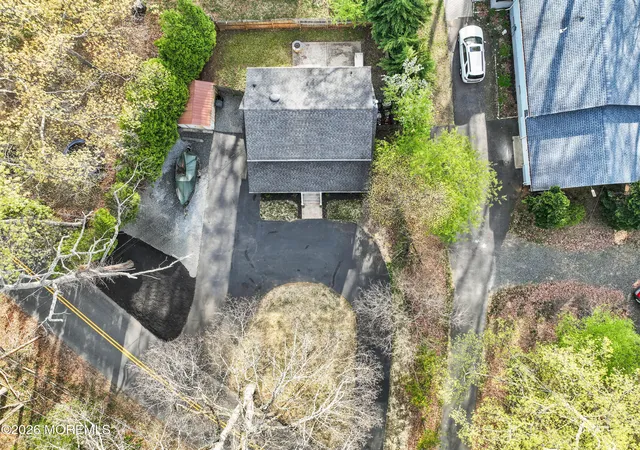21st image of 23 Oakland Mills Rd, Manalapan, NJ 07726 | MLS# 22624084
