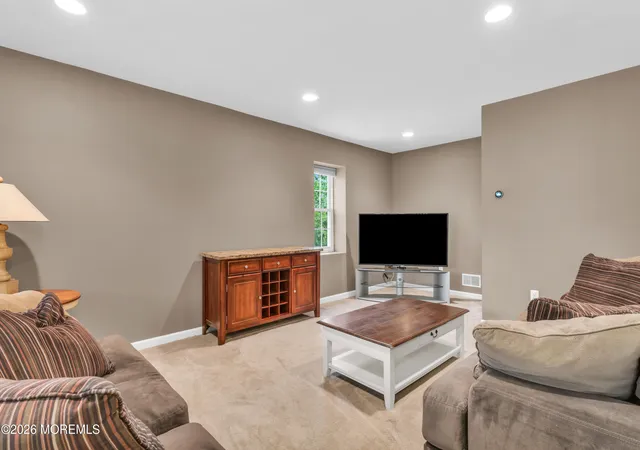 4th image of 23 Oakland Mills Rd, Manalapan, NJ 07726 | MLS# 22624084