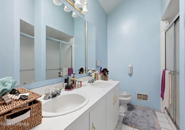 18th image of 38 Kentucky Wy, Freehold, NJ 07728 | MLS# 22624098