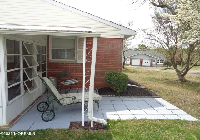 image of 5 B Mohawk Ct, Whiting, NJ 08759 | MLS# 22624099