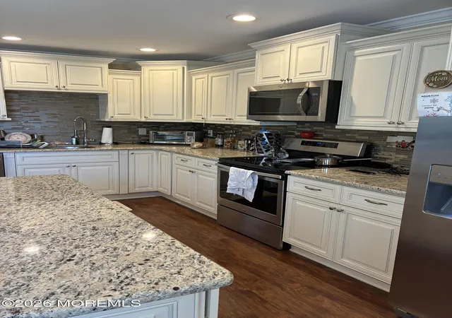 4th image of 112 Pilatus Platz #D, Freehold, NJ 07728 | MLS# 22624272
