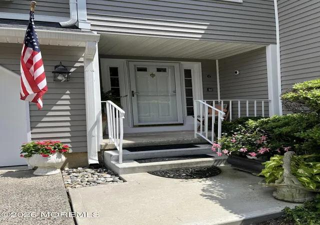 3rd image of 6 Eastborne Dr, Little Silver, NJ 07739 | MLS# 22624460