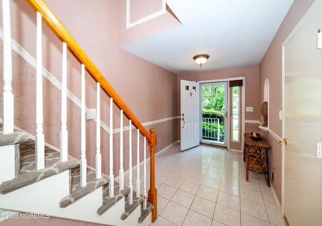 4th image of 6 Eastborne Dr, Little Silver, NJ 07739 | MLS# 22624460