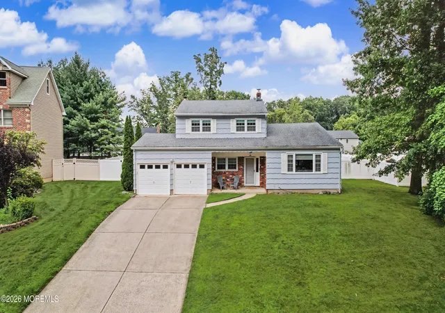 2nd image of 16 Neal Dr, East Brunswick, NJ 08816 | MLS# 22624661