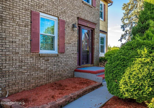 5th image of 10 Patriot Ct, Edison, NJ 08820 | MLS# 22624139
