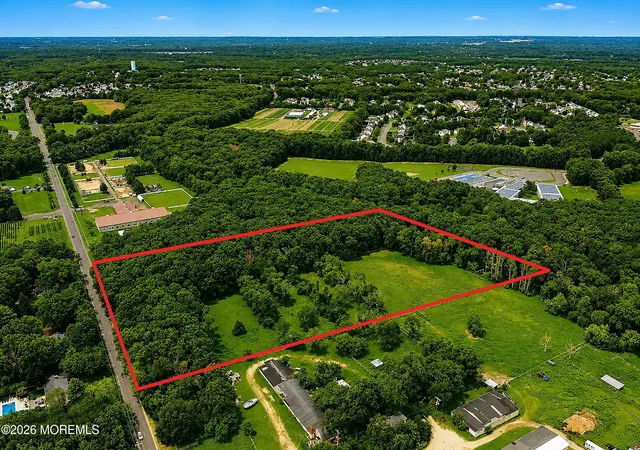 2nd image of 2852 Lakewood Allenwood Rd #R, Howell, NJ 07731 | MLS# 22624263