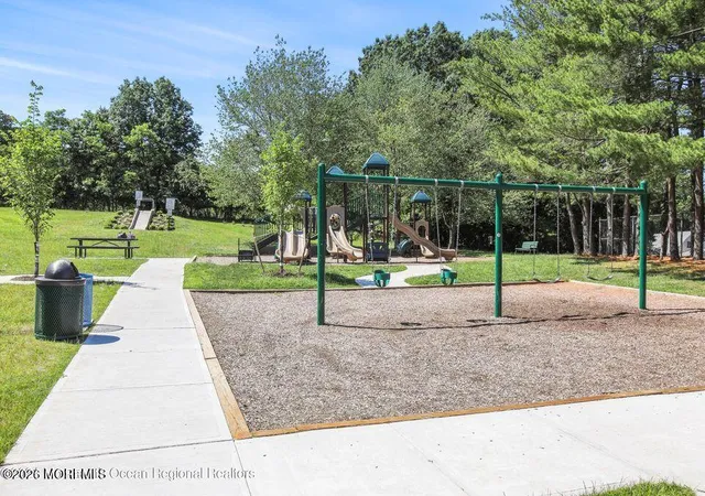20th image of 95 Idlebrook Ln, Matawan, NJ 07747 | MLS# 22624366