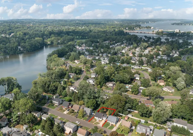 31st image of 55 Davis Ln, Red Bank, NJ 07701 | MLS# 22624163