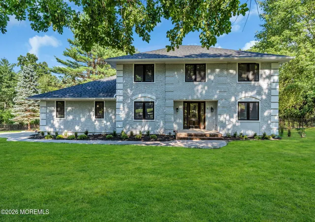 2nd image of 10 Sunrise Cir, Holmdel, NJ 07733 | MLS# 22624191