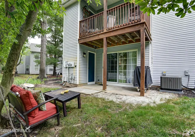 21st image of 431 Hampton Ct, Manalapan, NJ 07726 | MLS# 22624367