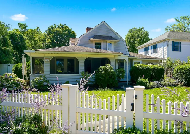 2nd image of 917 Arnold Ave, Point Pleasant Boro, NJ 08742 | MLS# 22624233