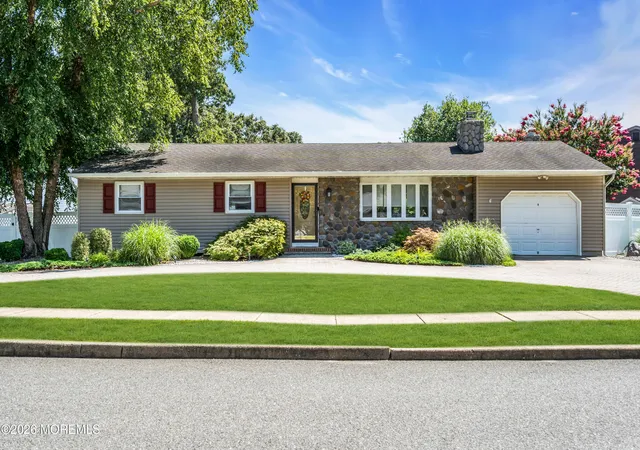 5th image of 421 Leanora St, Brick, NJ 08723 | MLS# 22624183