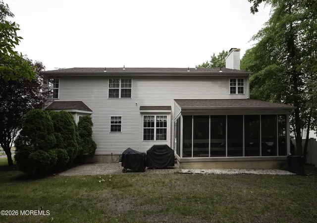 3rd image of 1052 Bonnie Cir, Williamstown, NJ 08094 | MLS# 22624330
