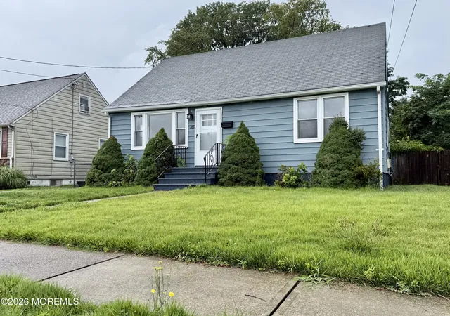 Photo 3 of Single family home for sale at 35 Unwin Dr, Trenton, NJ 08610 | MLS# 22624220 | Listing updated on 2026-09-06