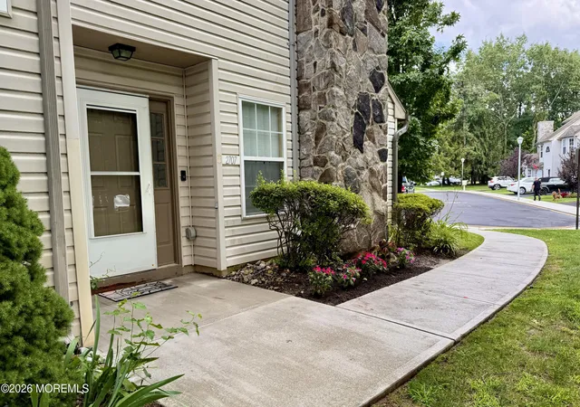 44th image of 2707 Greenspire Ct #2707, Toms River, NJ 08755 | MLS# 22624214