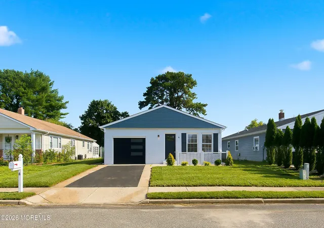 1st image of 4 Pebble Beach Ct, Toms River, NJ 08757 | MLS# 22624374