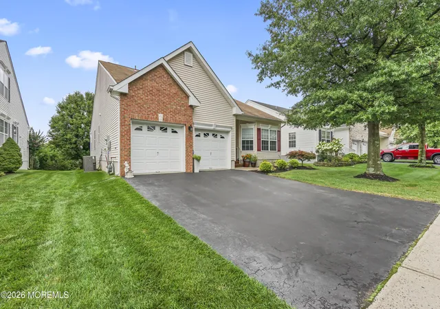 4th image of 12 Silver Maple Ln, Howell, NJ 07731 | MLS# 22624227