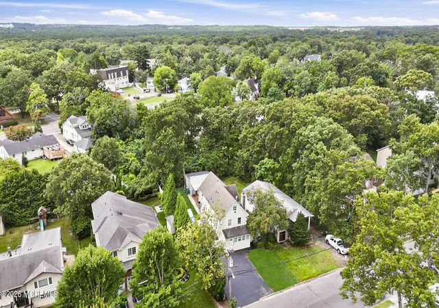 42nd image of 840 Woodland Dr, Lakewood, NJ 08701 | MLS# 22624448