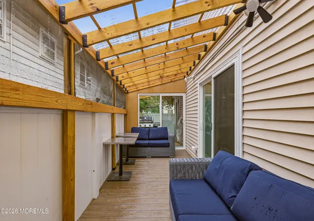 Photo 3 of Single family home for sale at 840 Woodland Dr, Lakewood, NJ 08701 | MLS# 22624448 | Listing updated on 2026-08-07