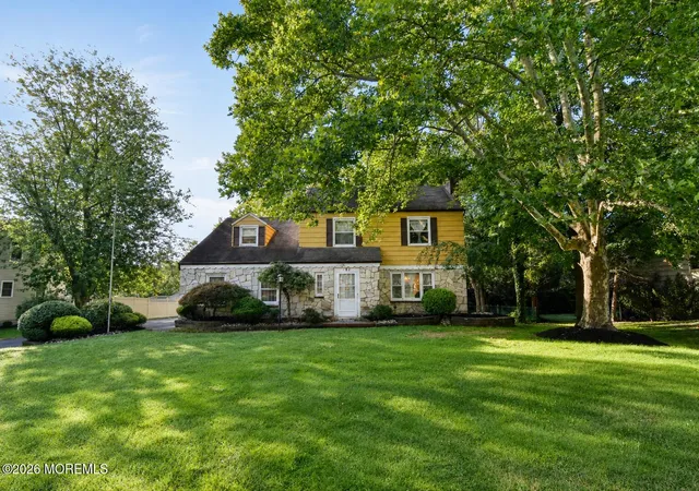 2nd image of 147 New Monmouth Rd, Middletown, NJ 07748 | MLS# 22624311