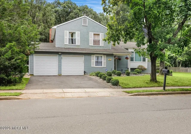 2nd image of 43 Glen Arden Dr, Howell, NJ 07731 | MLS# 22624259