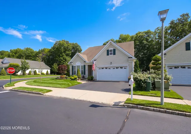 3rd image of 38 Marlow Dr, Jackson, NJ 08527 | MLS# 22624274
