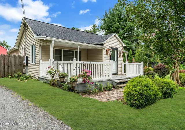 38th image of 247 Friendship Rd, Cranbury, NJ 08512 | MLS# 22624461