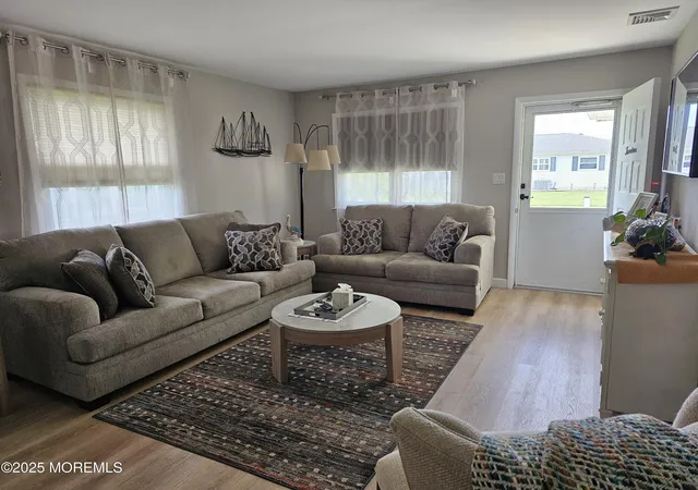 5th image of 14 Marquis St, Toms River, NJ 08757 | MLS# 22624538
