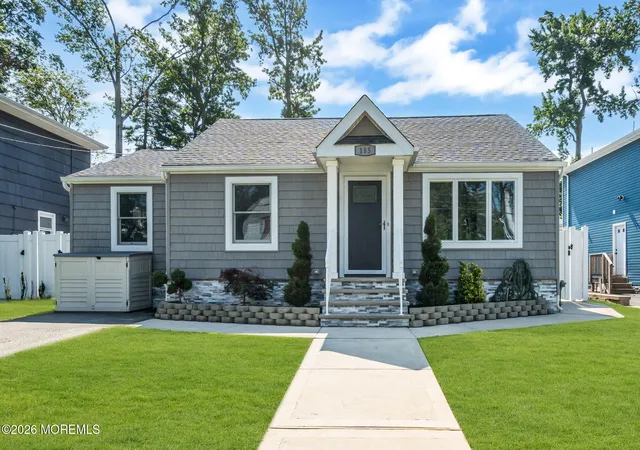 image of 185 E Cliff Rd, Colonia, NJ 07067 | MLS# 22624854