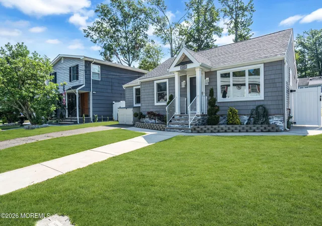 image of 185 E Cliff Rd, Colonia, NJ 07067 | MLS# 22624854