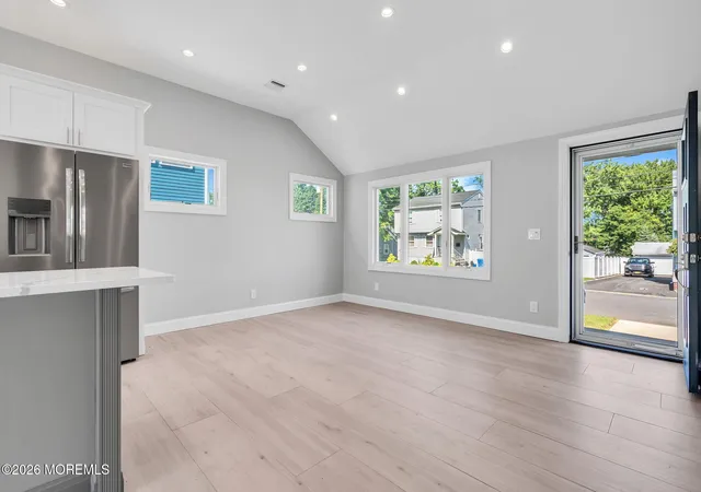 image of 185 E Cliff Rd, Colonia, NJ 07067 | MLS# 22624854