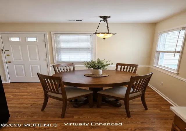 4th image of 4 Hawthorne Ct, Freehold, NJ 07728 | MLS# 22624324