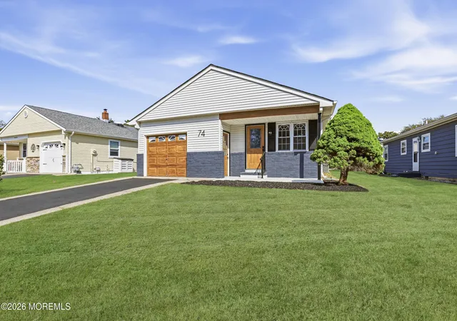 2nd image of 74 Innsbruck Dr, Toms River, NJ 08757 | MLS# 22624307