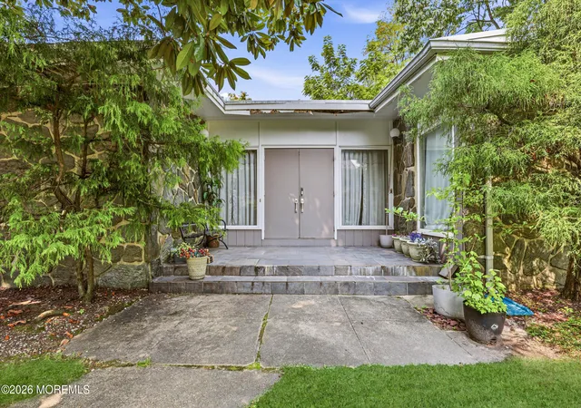 Photo 3 of Single family home for sale at 408 S Lake Dr, Lakewood, NJ 08701 | MLS# 22624453 | Listing updated on 2026-08-14