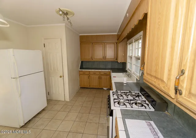 3rd image of 3 Coluco Pl, Keyport, NJ 07735 | MLS# 22624500