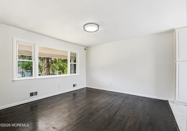 4th image of 816 Berkeley Ave, Beachwood, NJ 08722 | MLS# 22624342