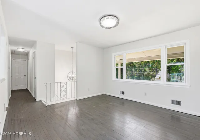 5th image of 816 Berkeley Ave, Beachwood, NJ 08722 | MLS# 22624342