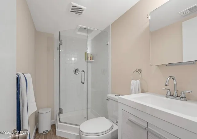 32nd image of 250 Alpern Ave, Long Branch, NJ 07740 | MLS# 22624364